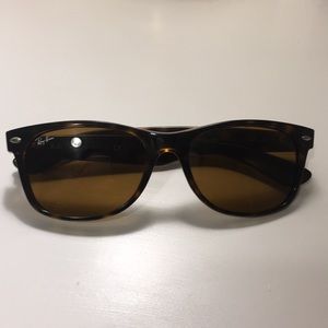 Tortoise Rayban Wayfer Sunglasses